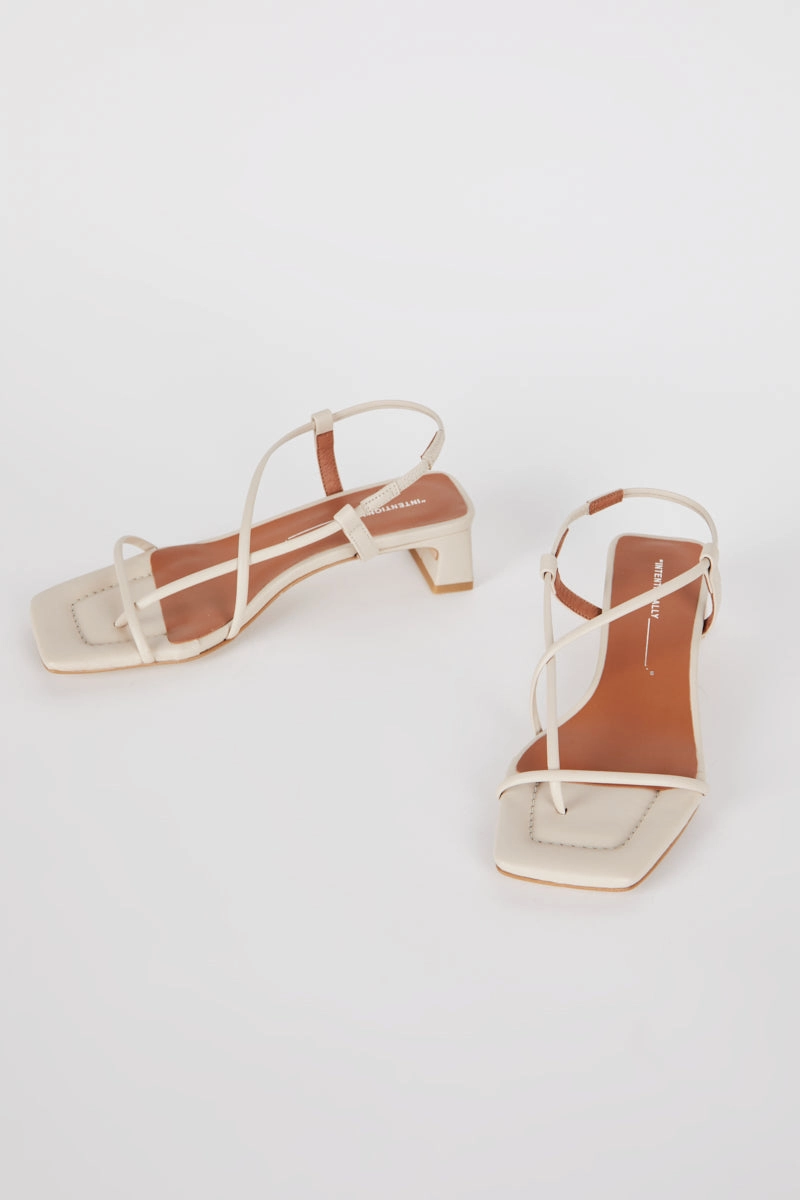 Anca Heel