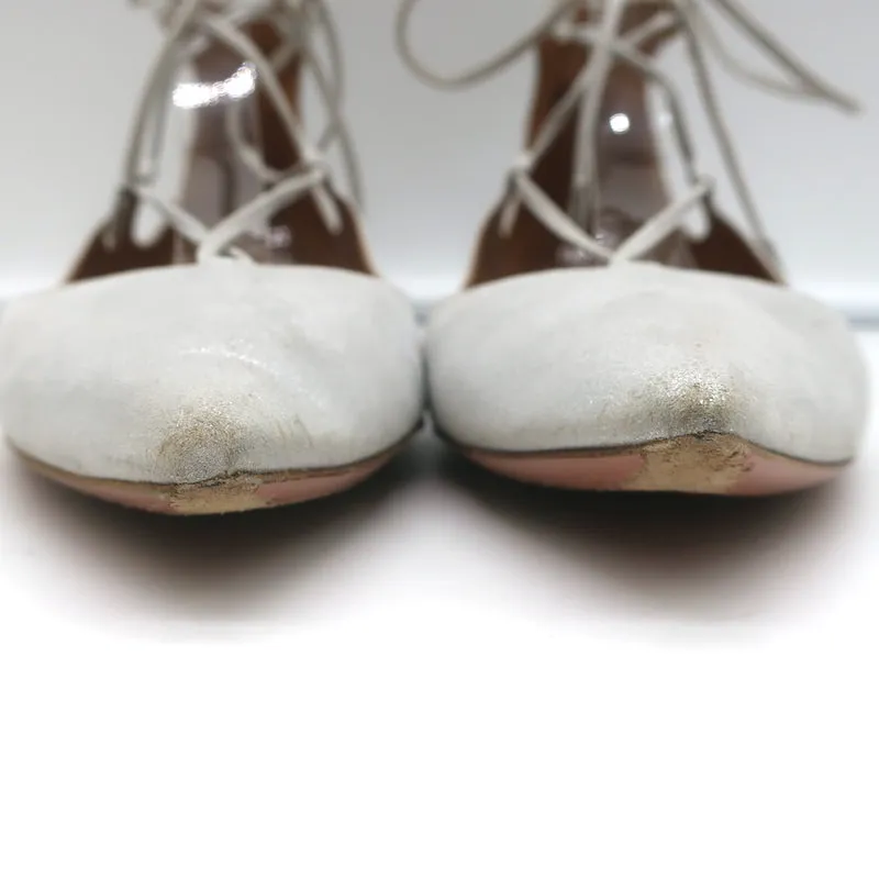 Aquazzura Christy Ballerines à Bout Pointu avec Lacets en Suédine Métallisée Argenté Taille 40