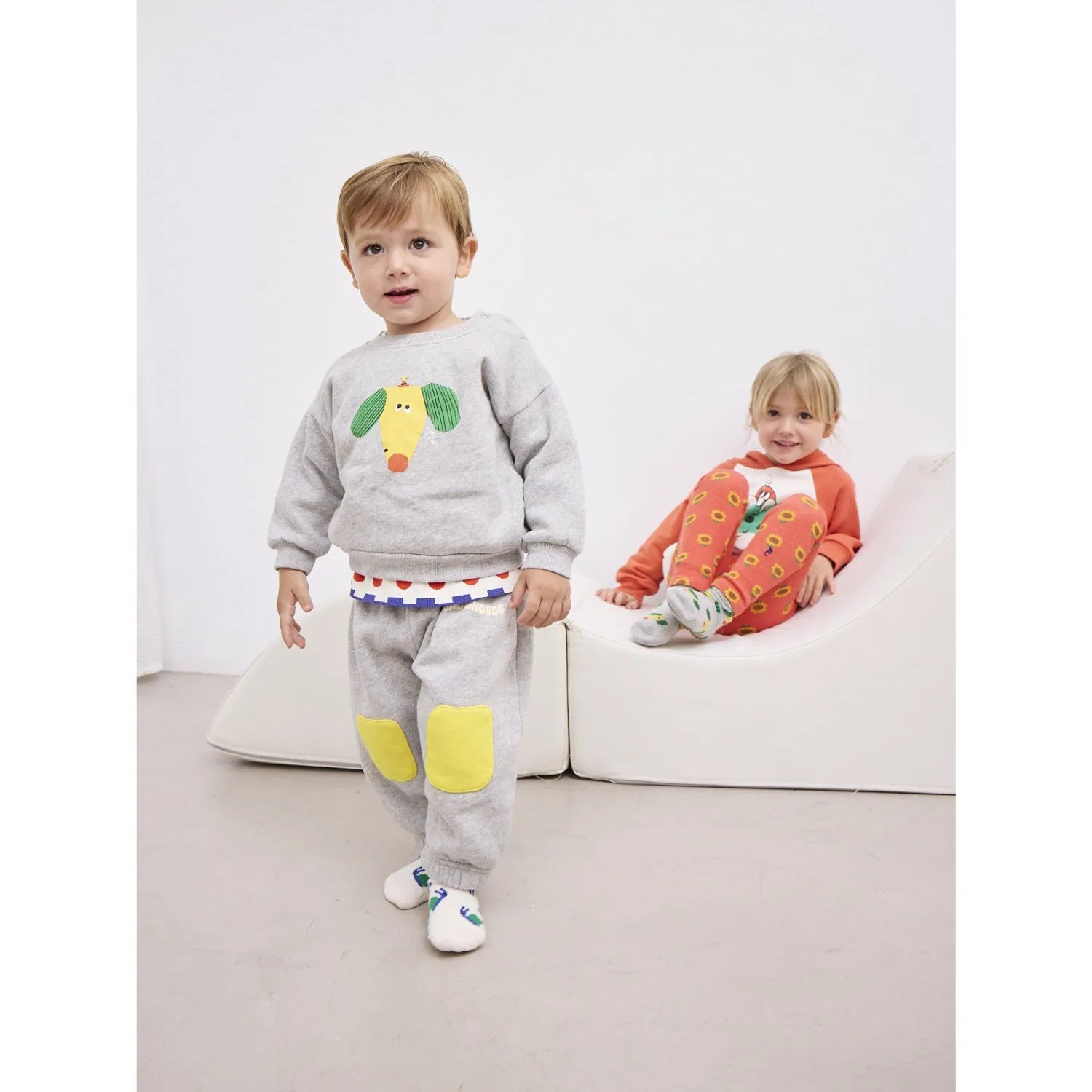 Pantalon de jogging Bobo Choses avec pièces de genou gris heather