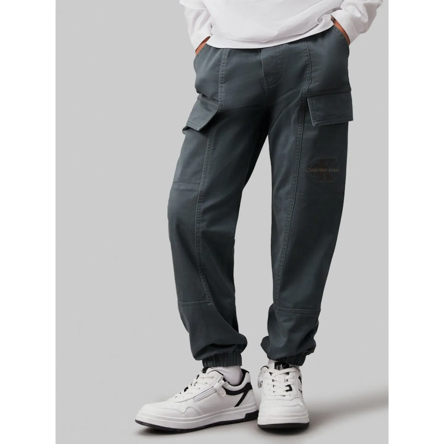 Calvin Klein Pantalon Cargo Tissé Essentiel Gris Infini Calvin Klein