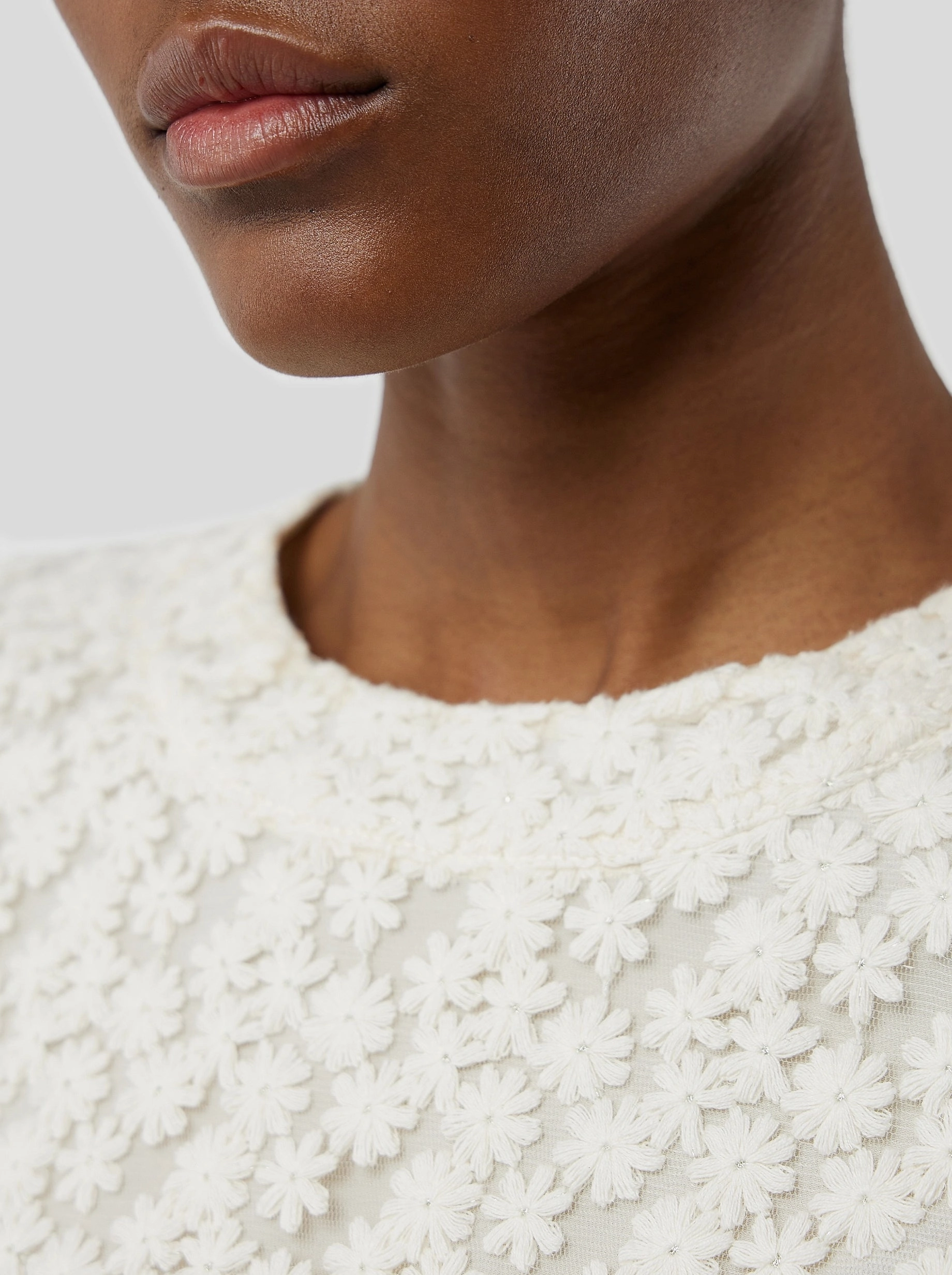 Cloud Top in Albatre Lace