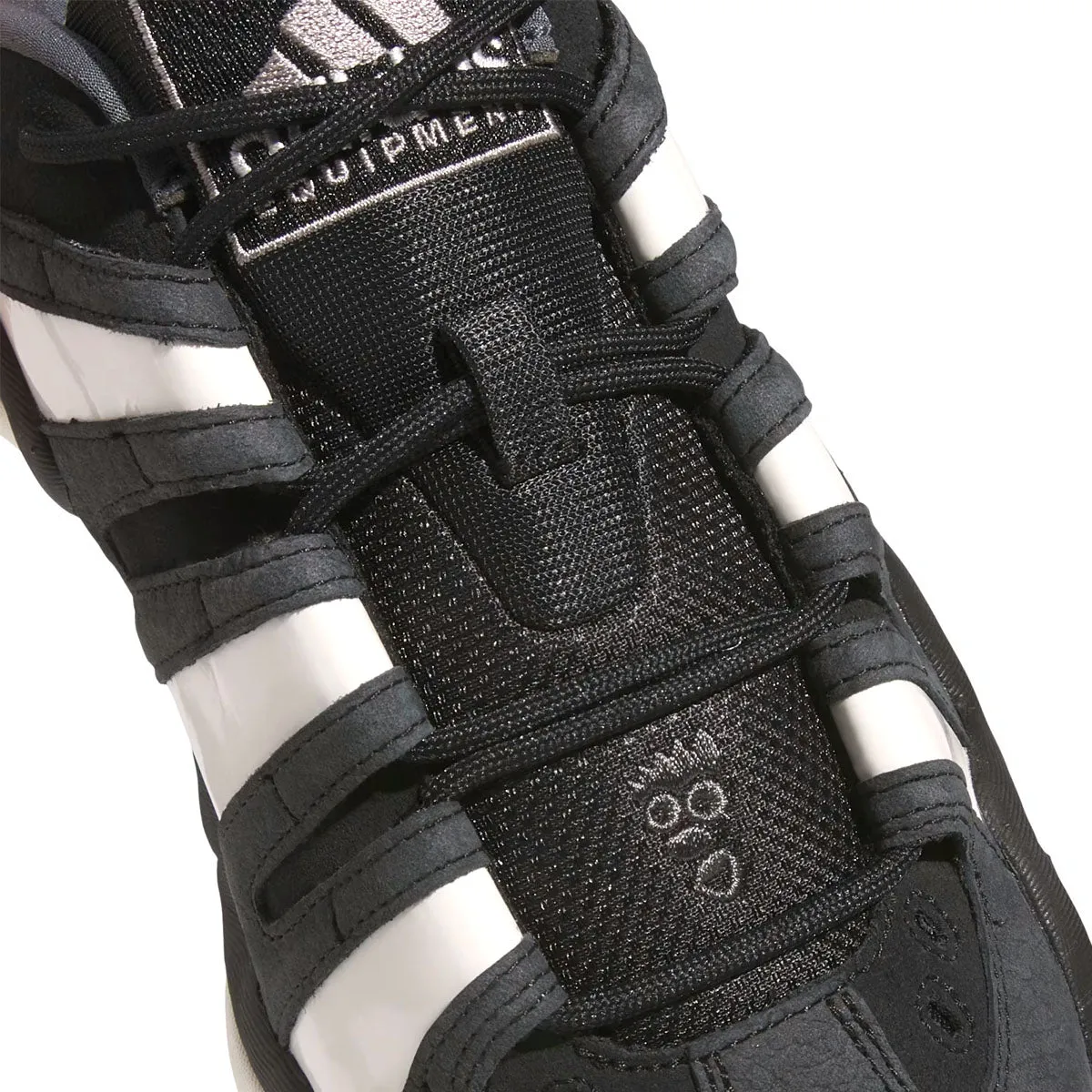 Crazy 8 Low 'Noir Blanc'