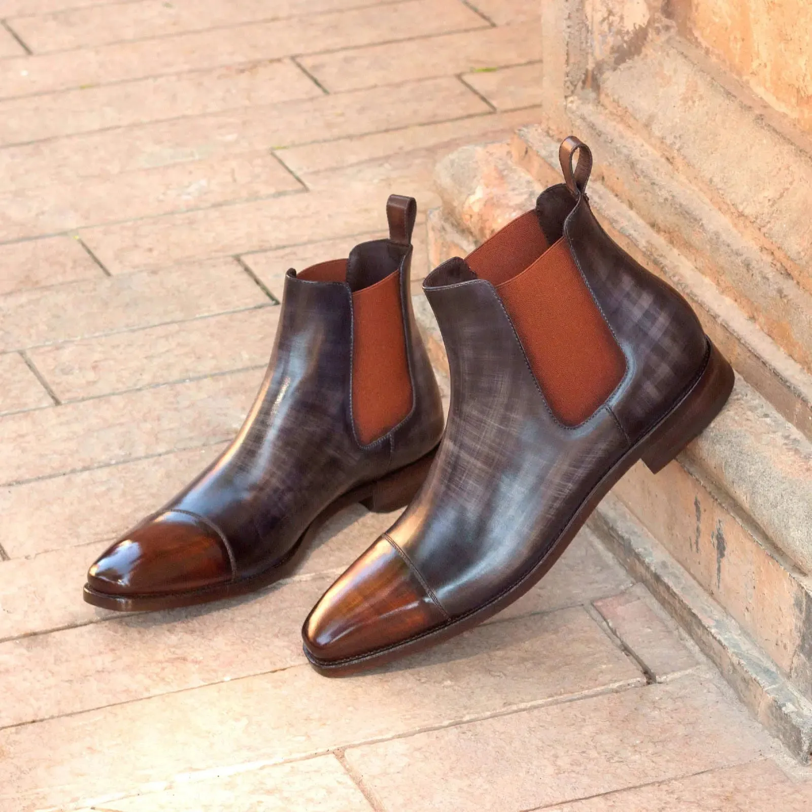 Chaussures Dapperfam DapperFam Monza en Marron / Gris Bottes Chelsea à Patine Peinte à la Main pour Hommes