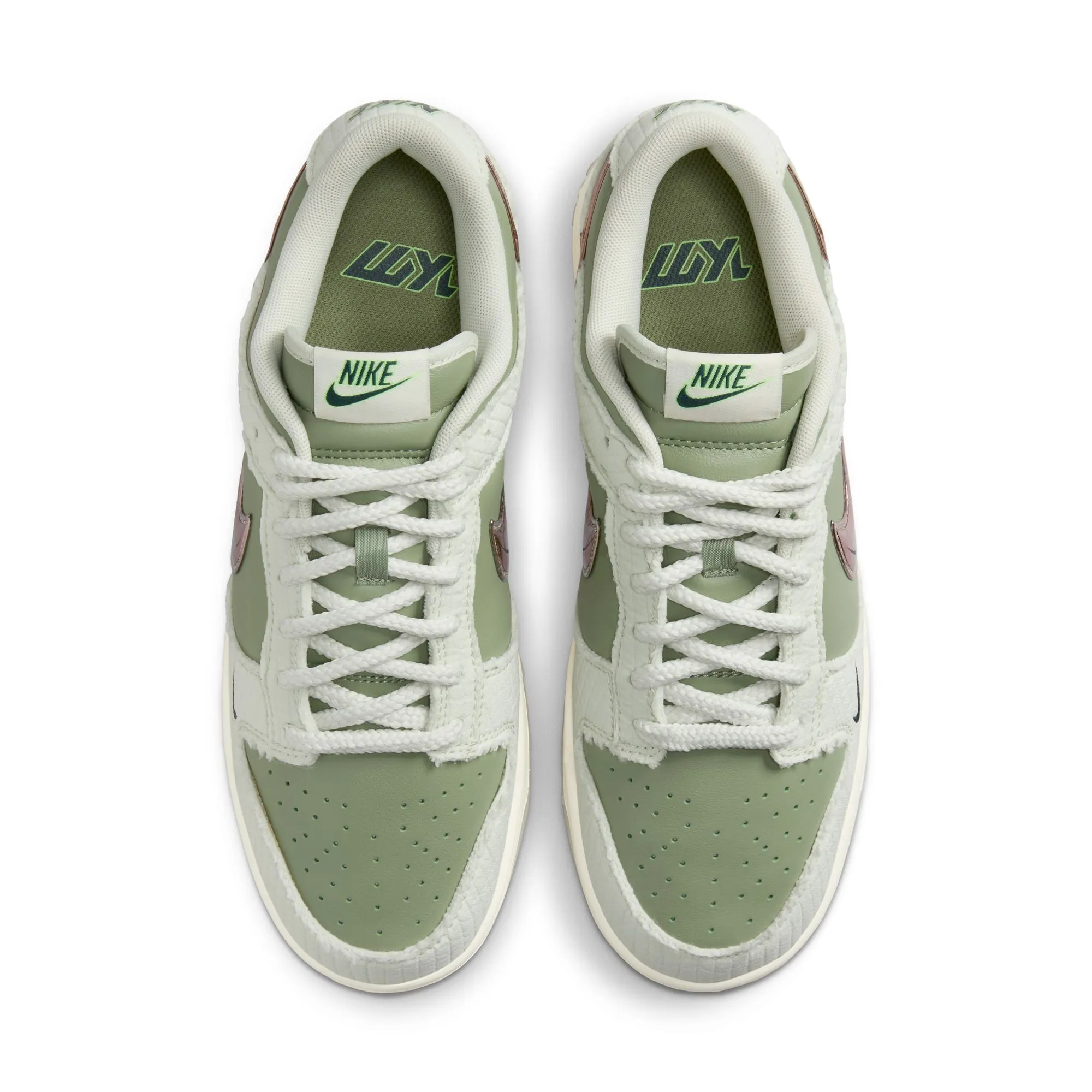 Dunk Low Retro Premium 