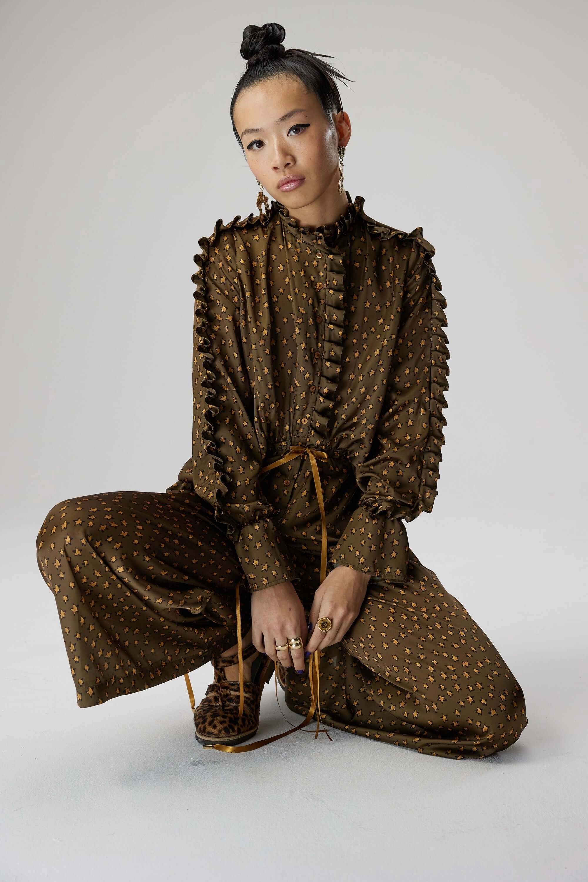 Gil jumpsuit in bark Messy Stars print