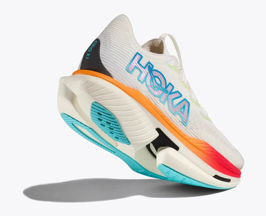 Hoka Unisexe Cielo X1 - Givré/Cerise (1147910-FSTC) Chaussures Hoka
