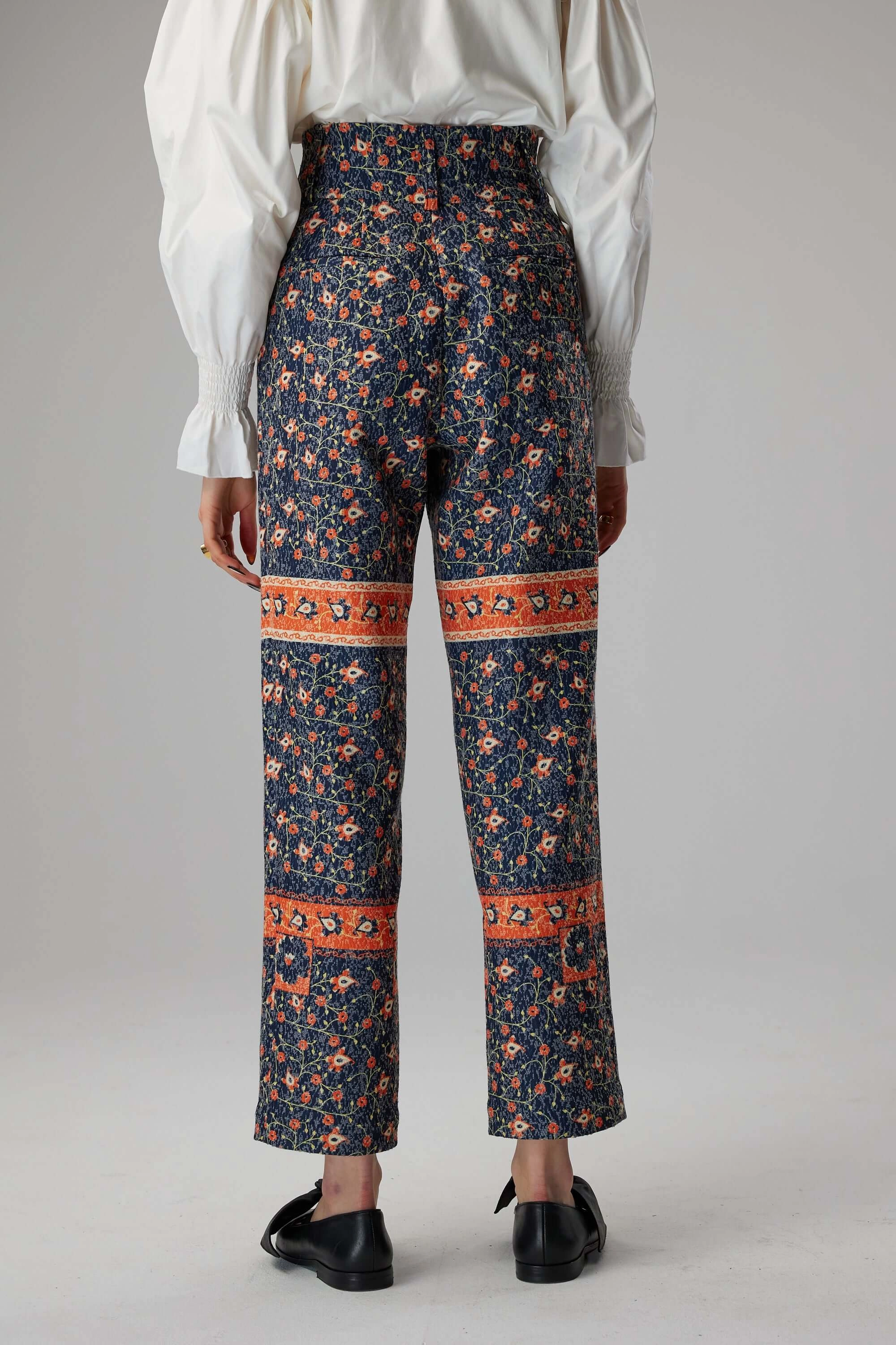 Jojo pants in Bourbon fabric