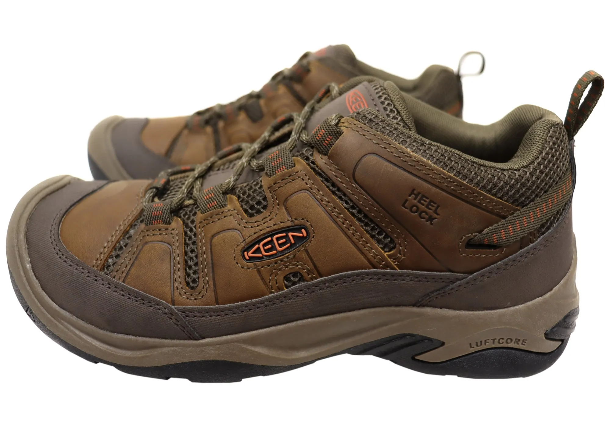 Chaussures de randonnée larges pour hommes en cuir Keen Circadia Vent