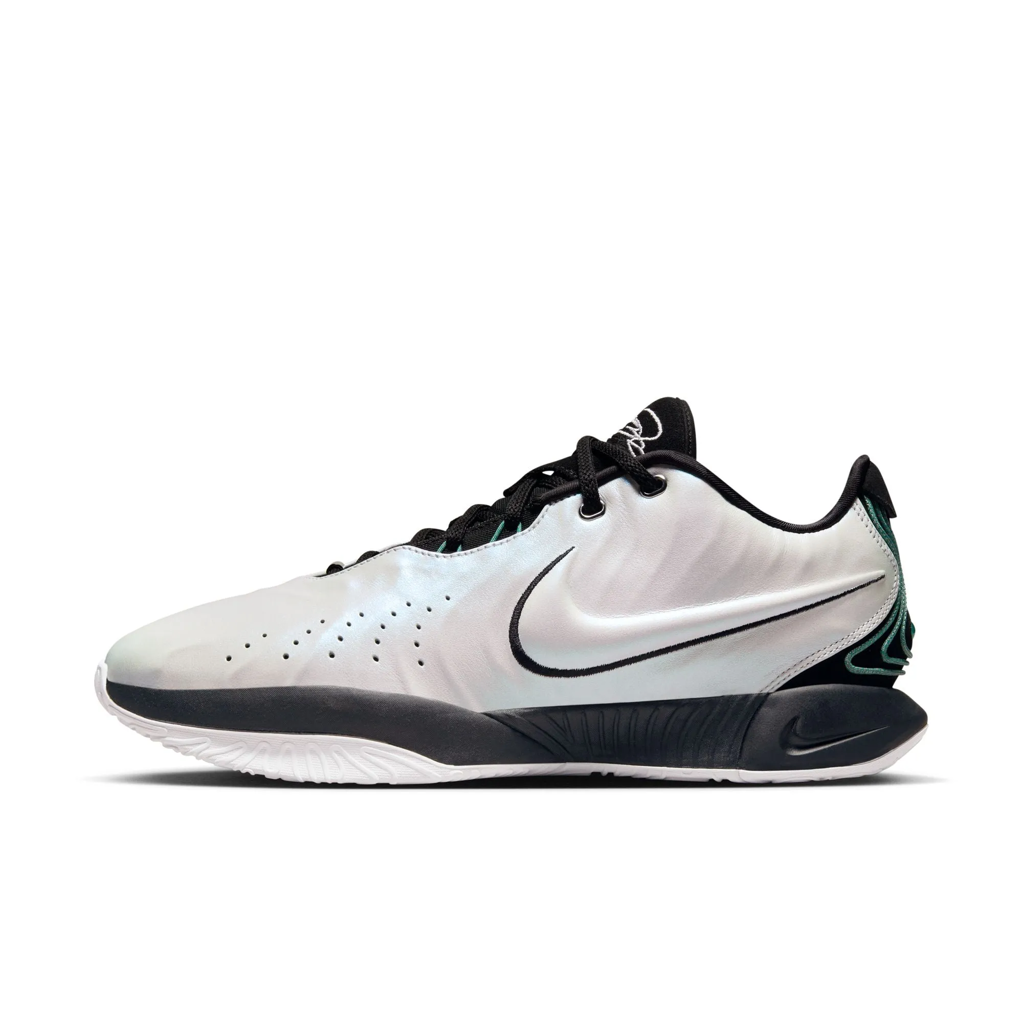 Lebron XXI 