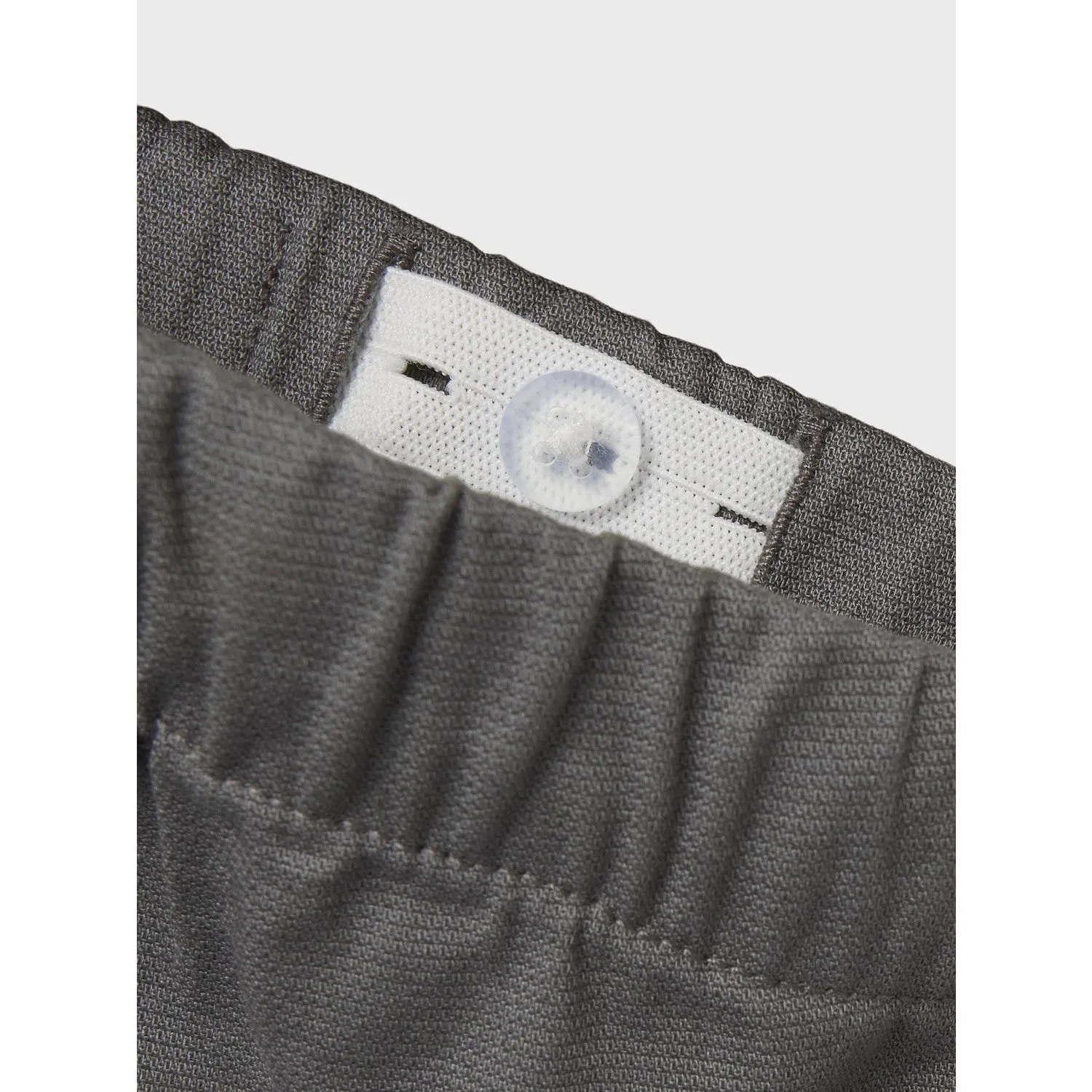Lil'Atelier Pantalon Thady en Twill Souple de Couleur Étain Lil Atelier
