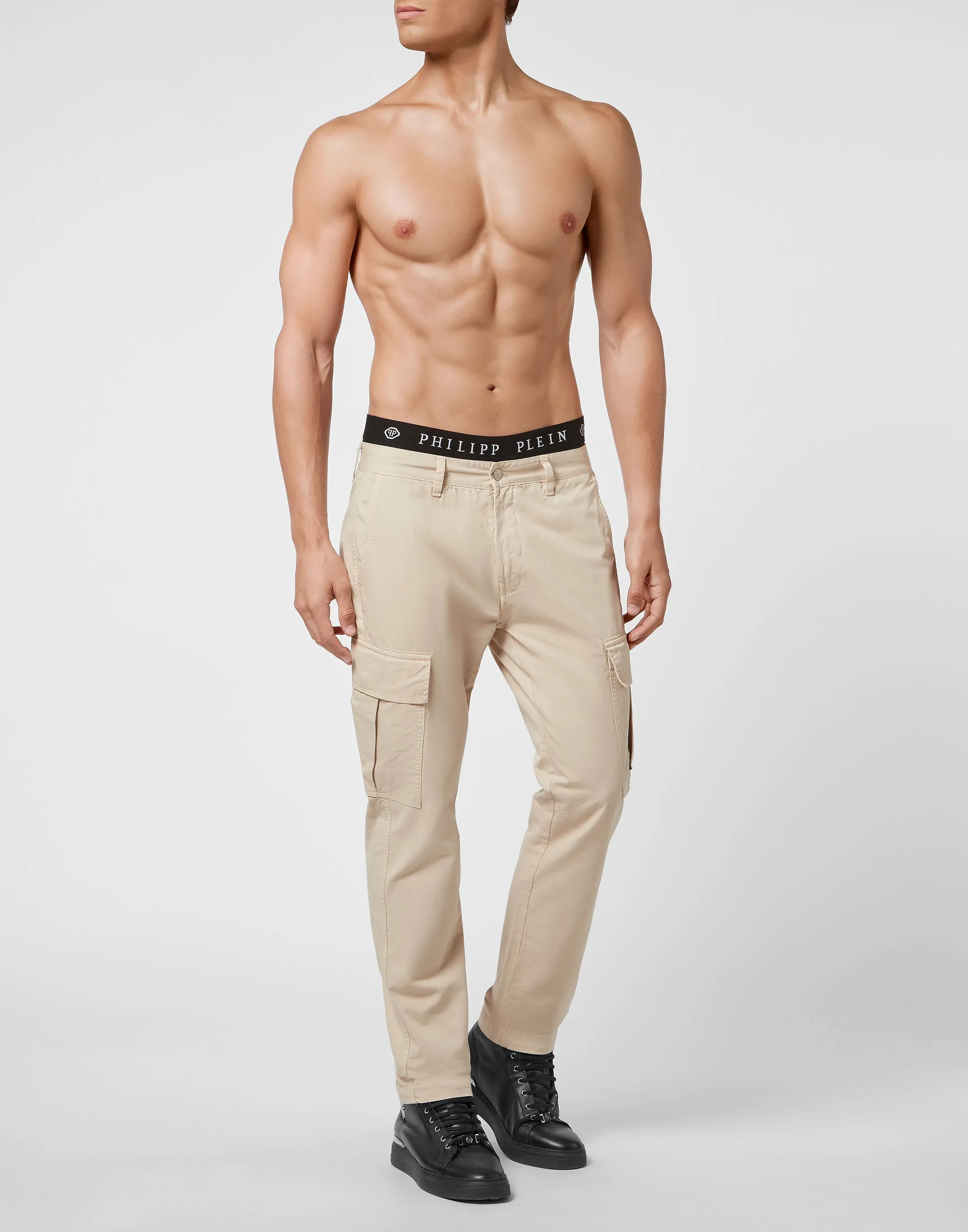 Pantalon cargo longue taille ajustée