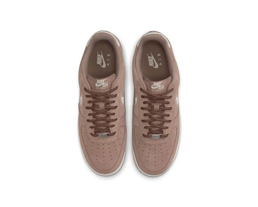Nike Chaussures Nike Air Force 1 '07 LV8 