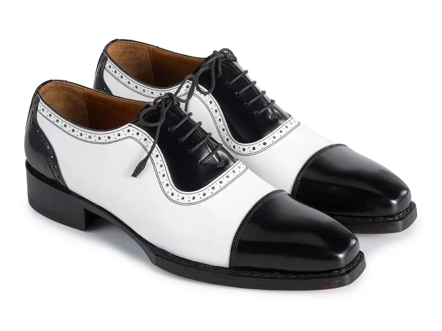 Paul Parkman Chaussures Paul Parkman Oxfords à bout capitonné Goodyear welted pour hommes en noir et blanc