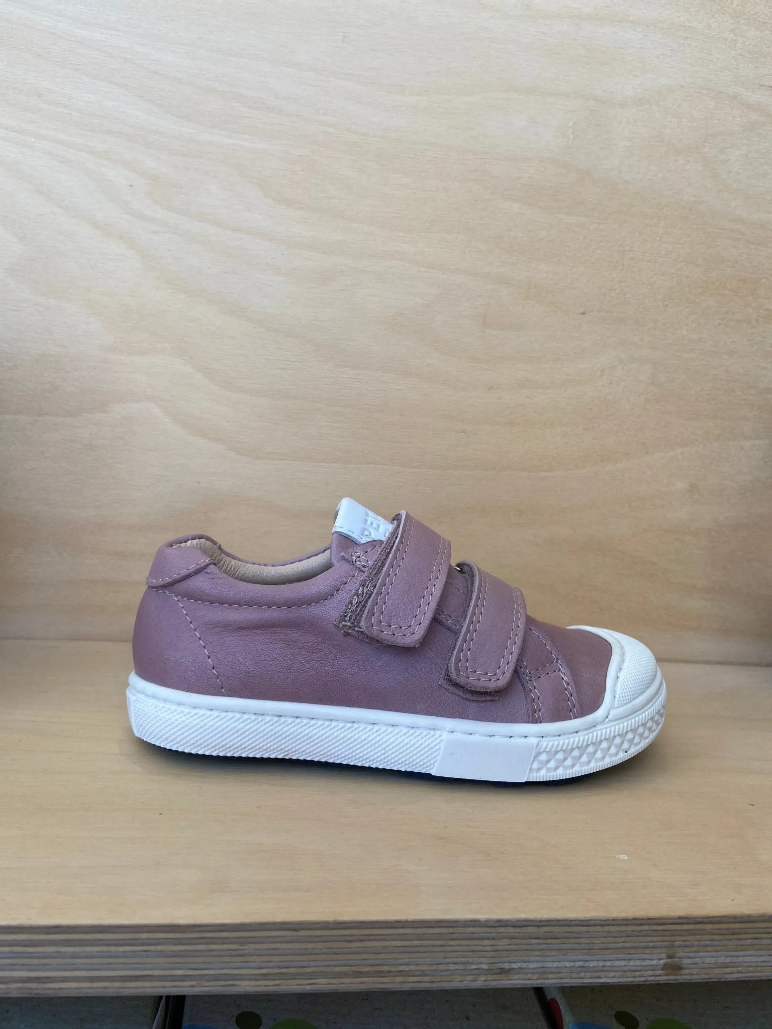 Petasil : Clayton 2 Chaussures à Velcro - Vieille Rose Savana