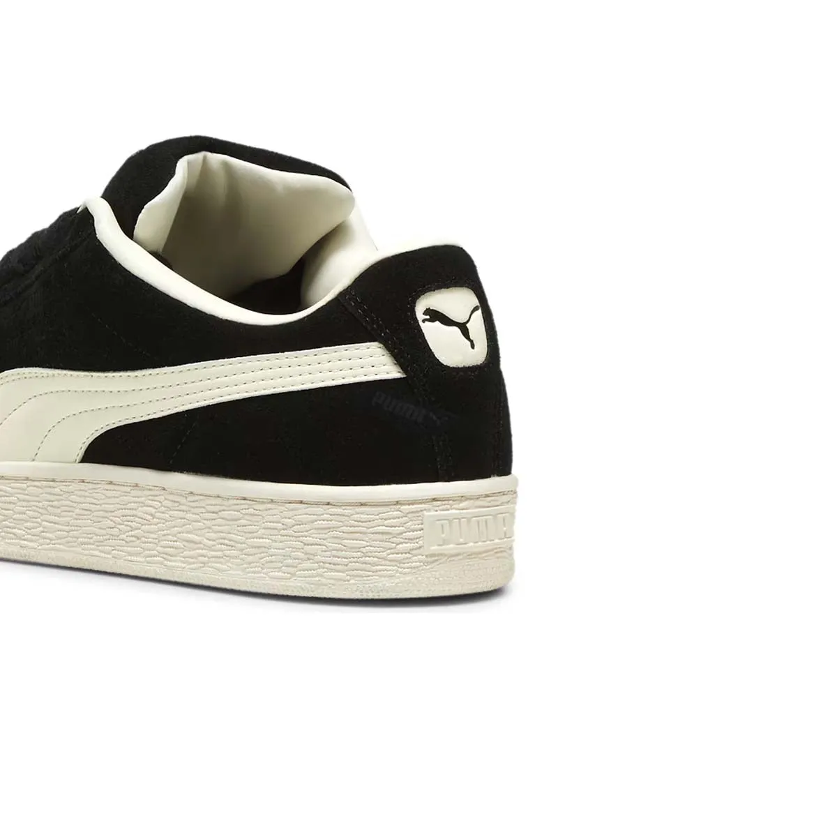   PLEASURES Suede XL 'PUMA Noir Givré Ivoire'