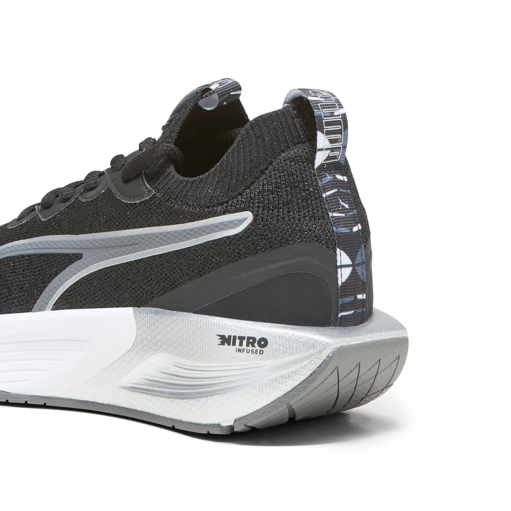PUMA Chaussures d'entraînement rétro glamour PWR XX NITRO Luxe pour femme