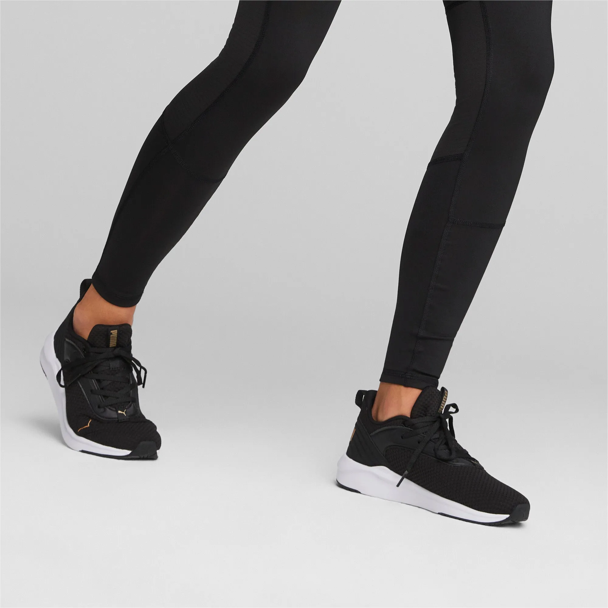 Chaussures de course PUMA Femmes Soft ride Flair