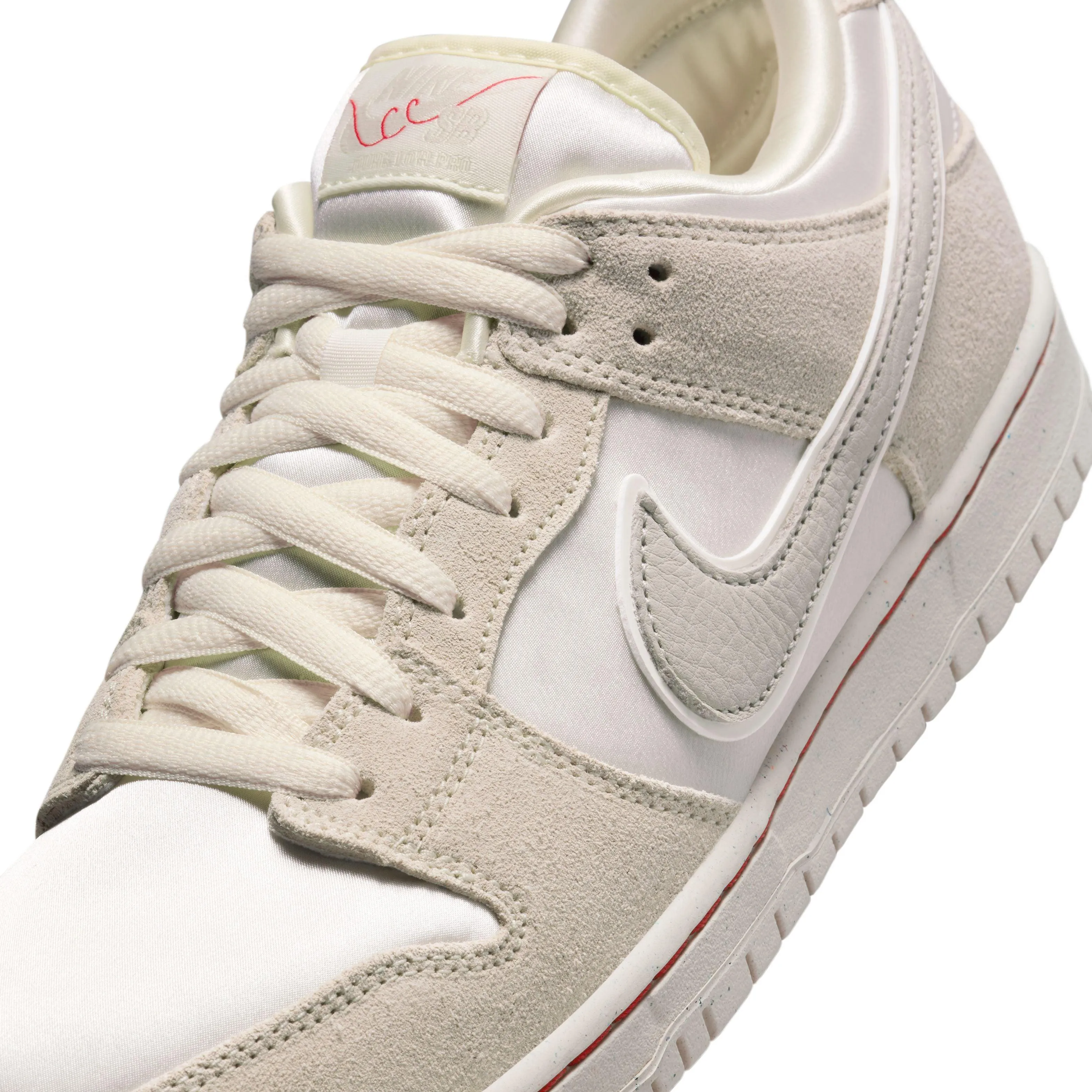 SB Dunk Low Premium 'Cité de l'Amour Lait de Coco'