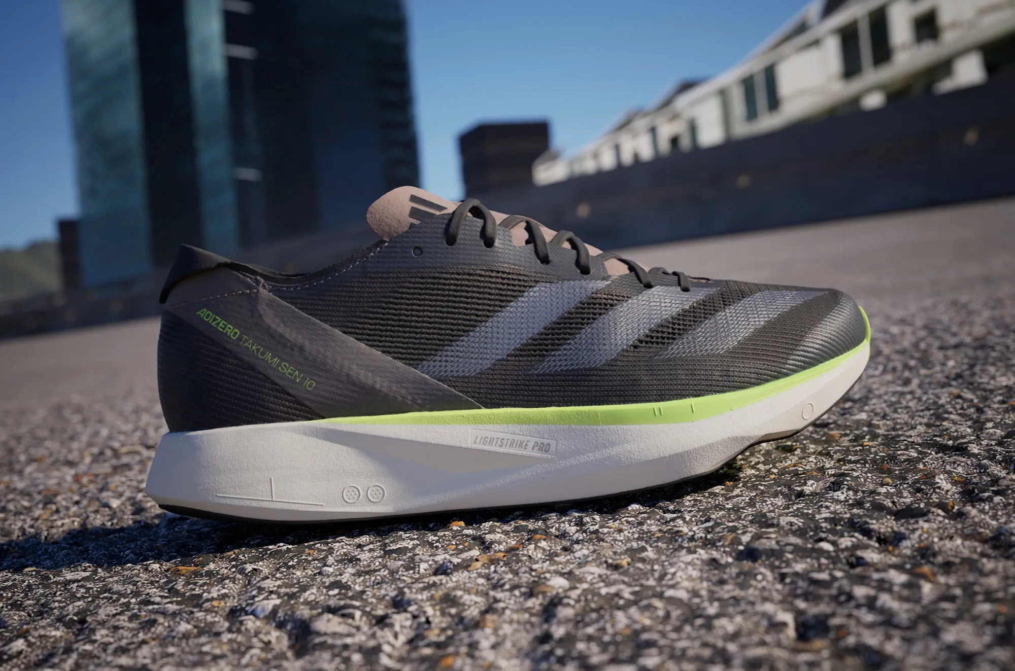 Chaussures Adidas Homme Chaussures de course Adizero Takumi Sen 10 pour Homme - Gris