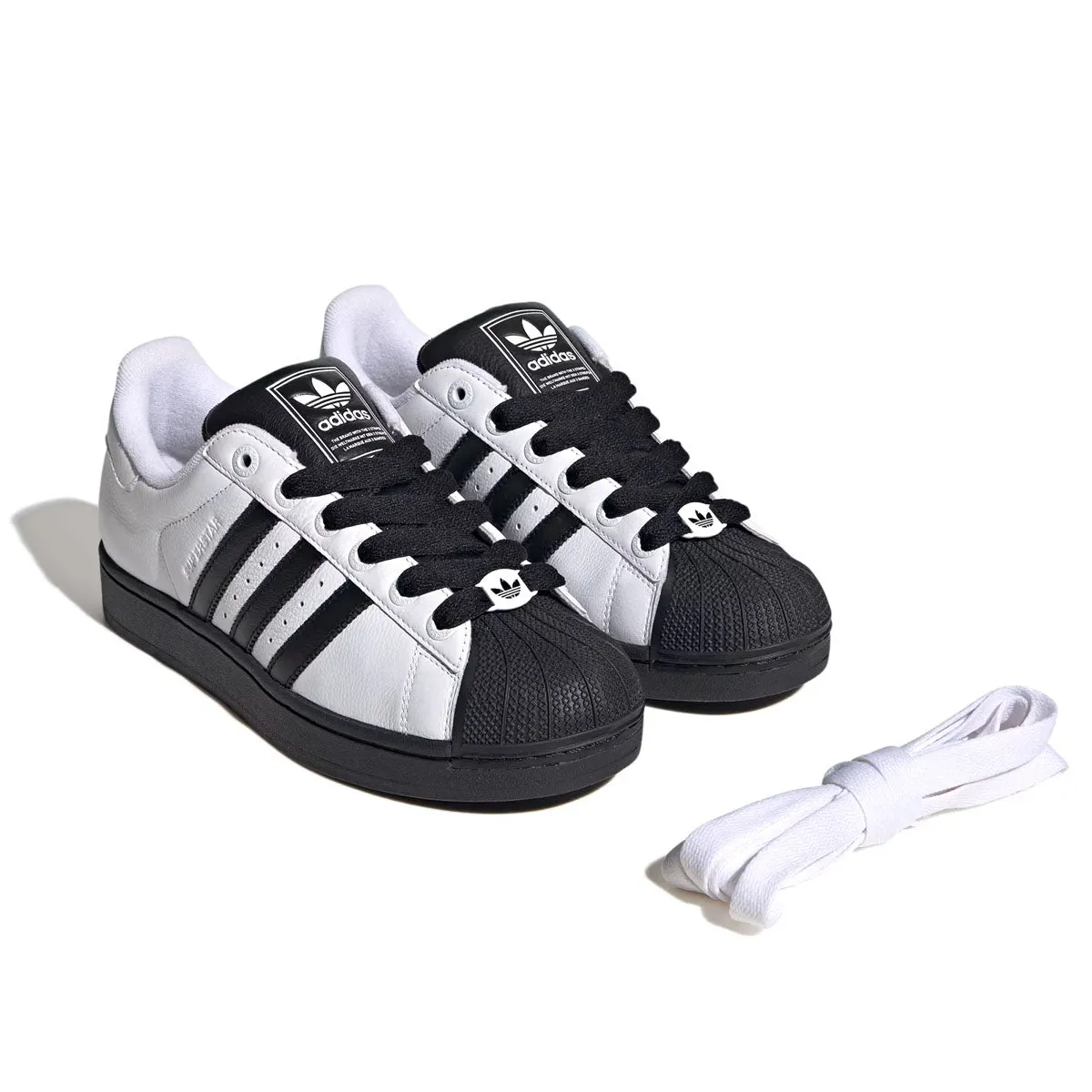 Superstar II 'Noyau Blanc Nuage Noir'