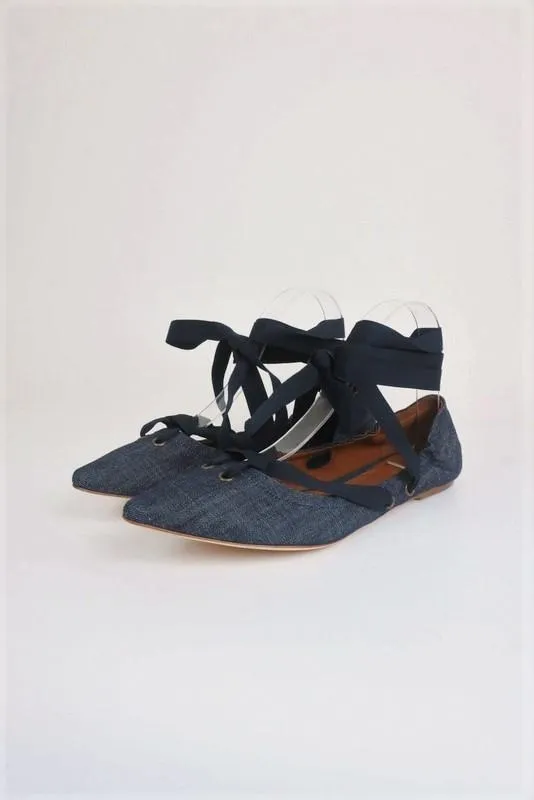 Tomas Maier Escarpins à Lacets Denim Bleu Foncé Taille 8.5 Nouveau avec Enroulement de Cheville et Bout Pointu