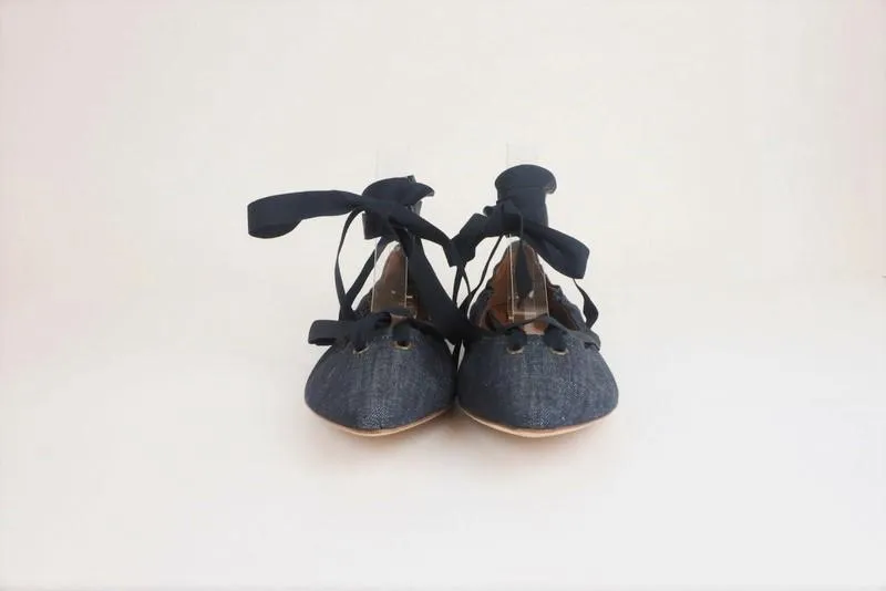 Tomas Maier Escarpins à Lacets Denim Bleu Foncé Taille 8.5 Nouveau avec Enroulement de Cheville et Bout Pointu