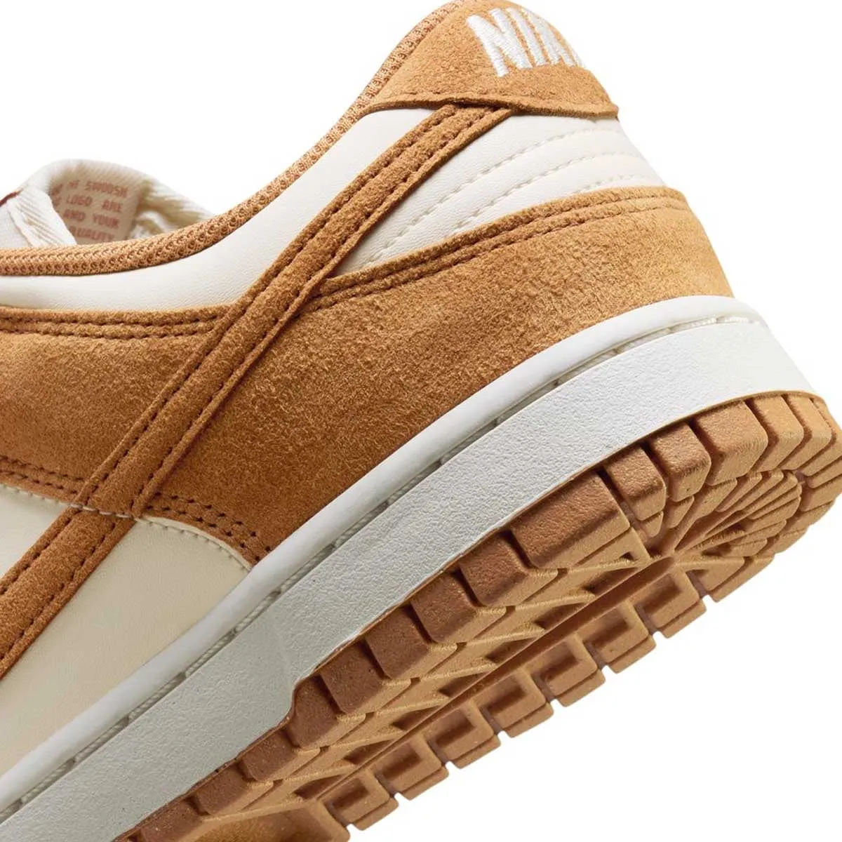 Wmns Dunk Low 'Daim Flax'