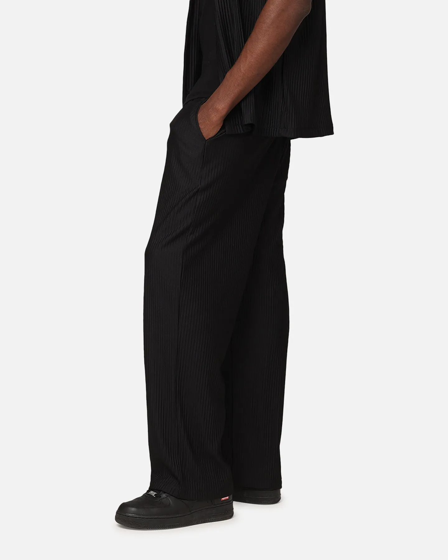 XXIII Pantalon à Pli Noir